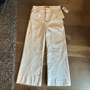 7 For All Mankind White Cropped Jo Jeans